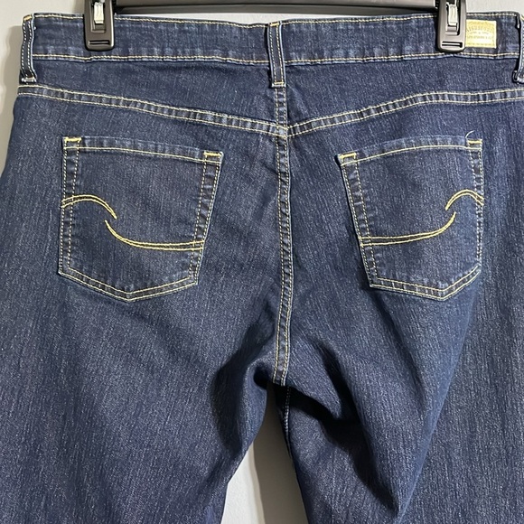 Levi's jeans shaping boot cut size 20W - Picture 3 of 6